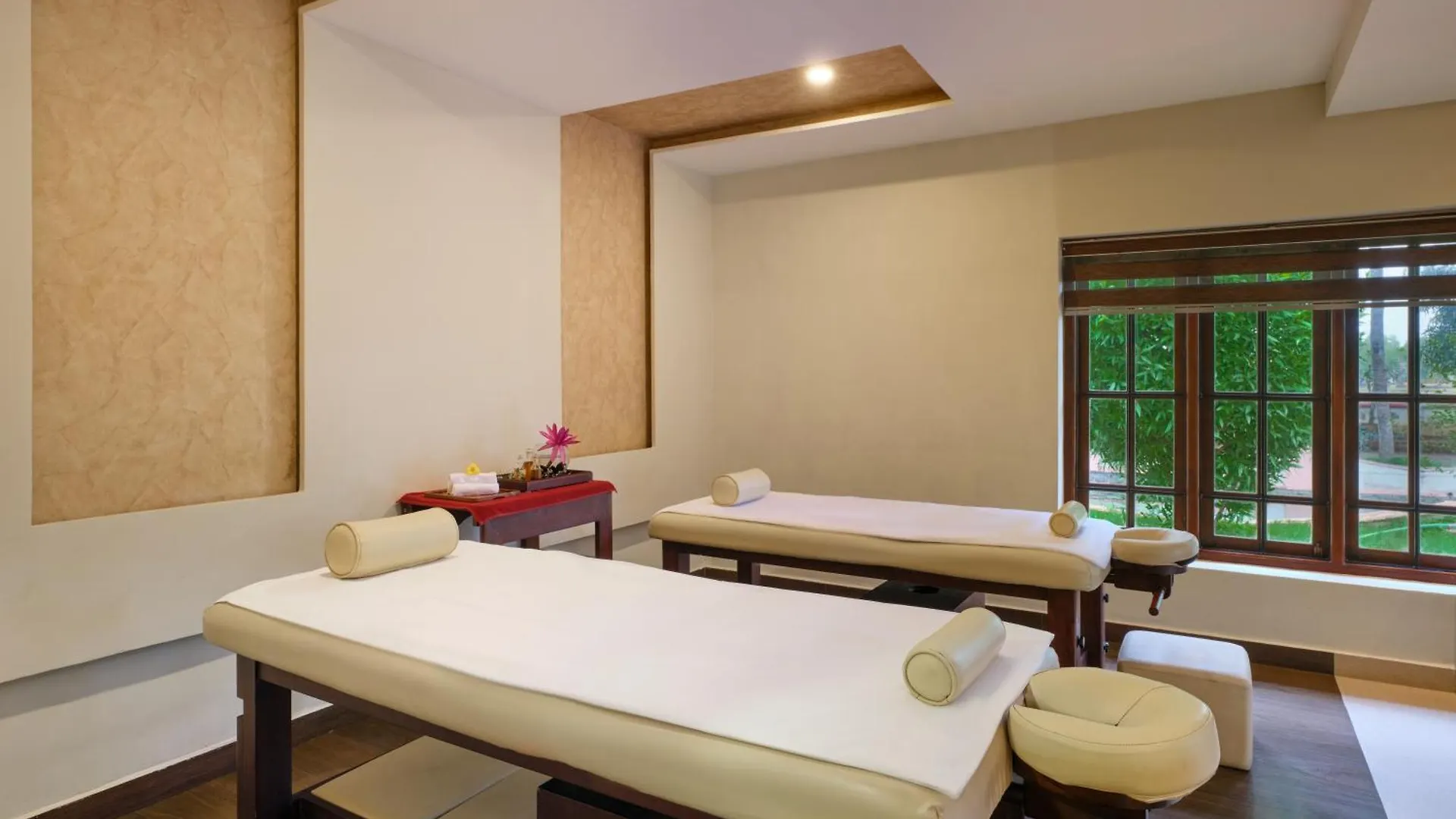***** Resort Sterling Lake Palace Alleppey Alappuzha Indien