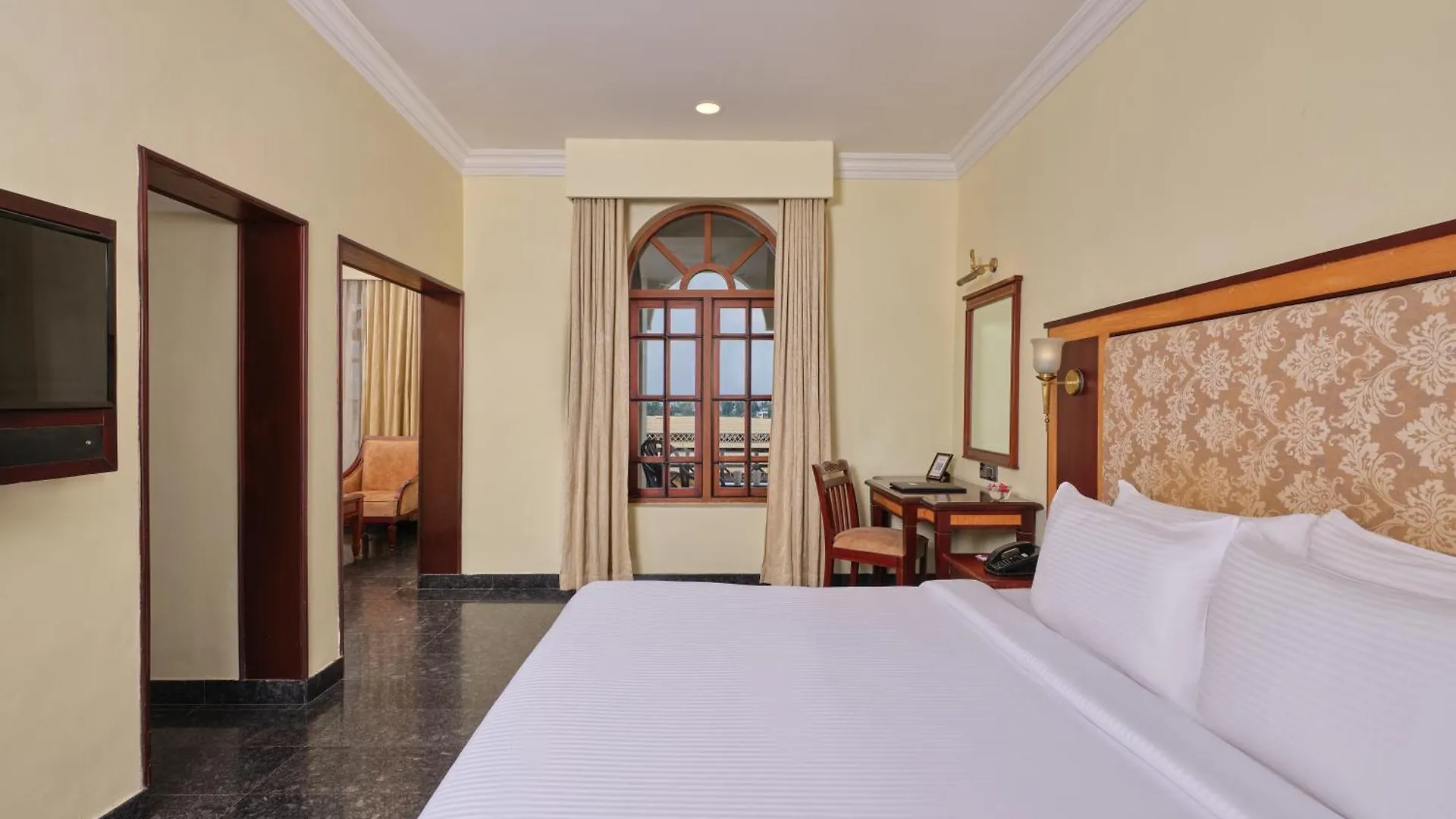 Sterling Lake Palace Alleppey Alappuzha 5*,  Indien