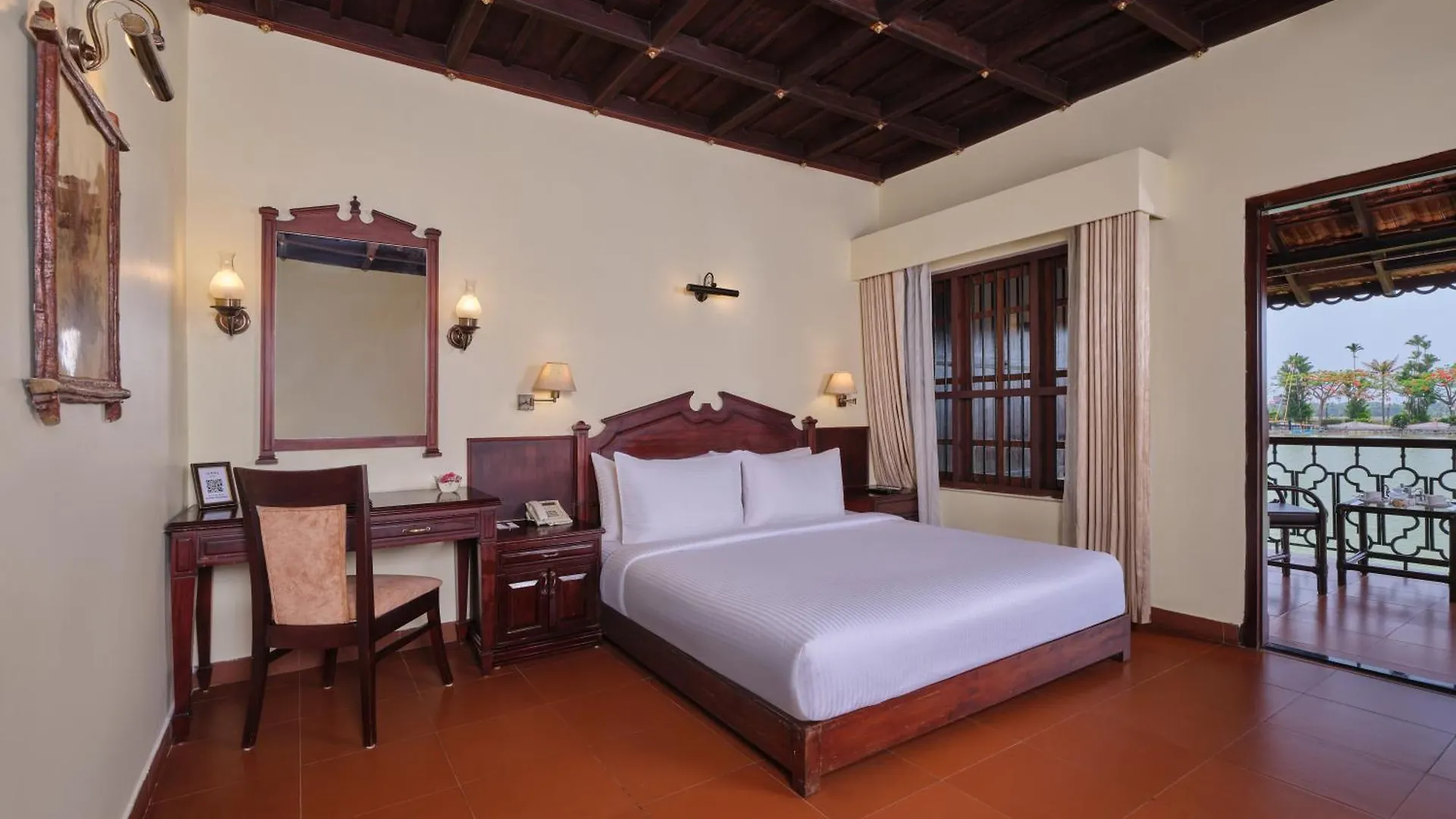 Sterling Lake Palace Alleppey Alappuzha Indien