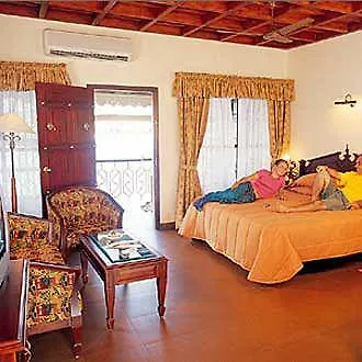 Sterling Lake Palace Alleppey Alappuzha 5*,