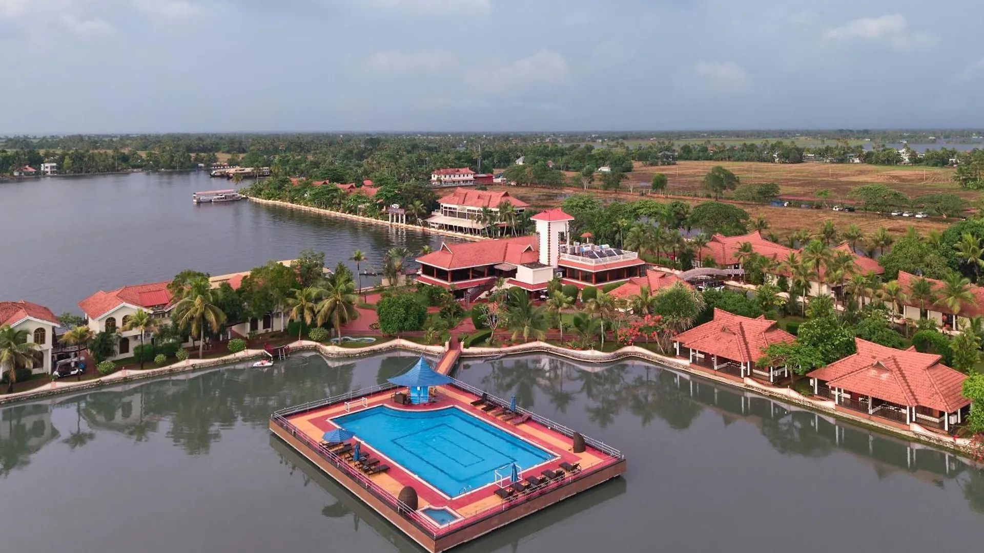 Sterling Lake Palace Alleppey Alappuzha