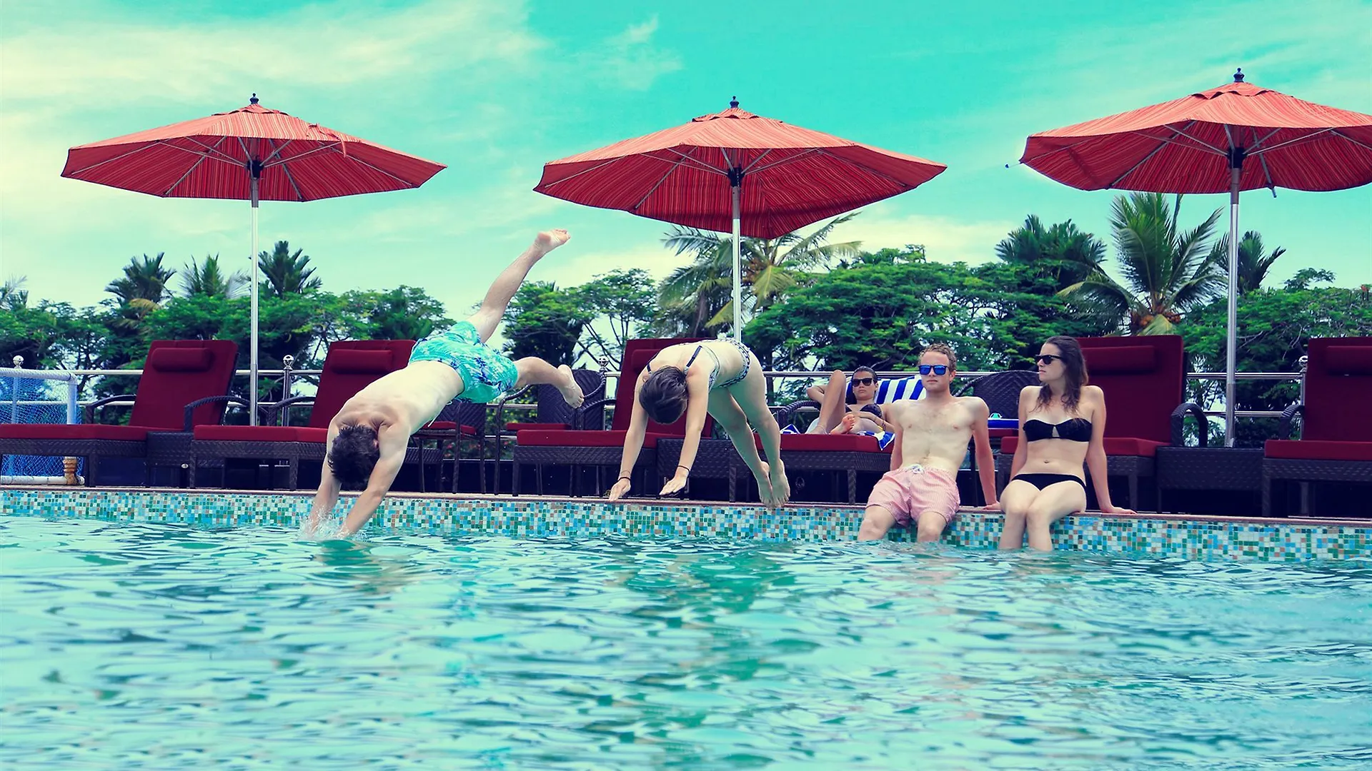 Sterling Lake Palace Alleppey Alappuzha